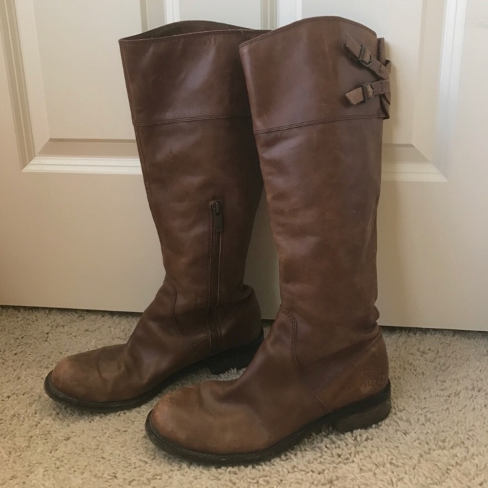 Vince Camuto boots